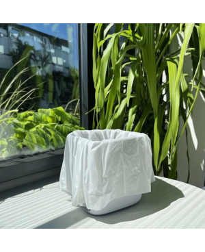 Earthya Compostable Garbage Bag - M Size ( 1ctn/12rolls X 15 pcs )